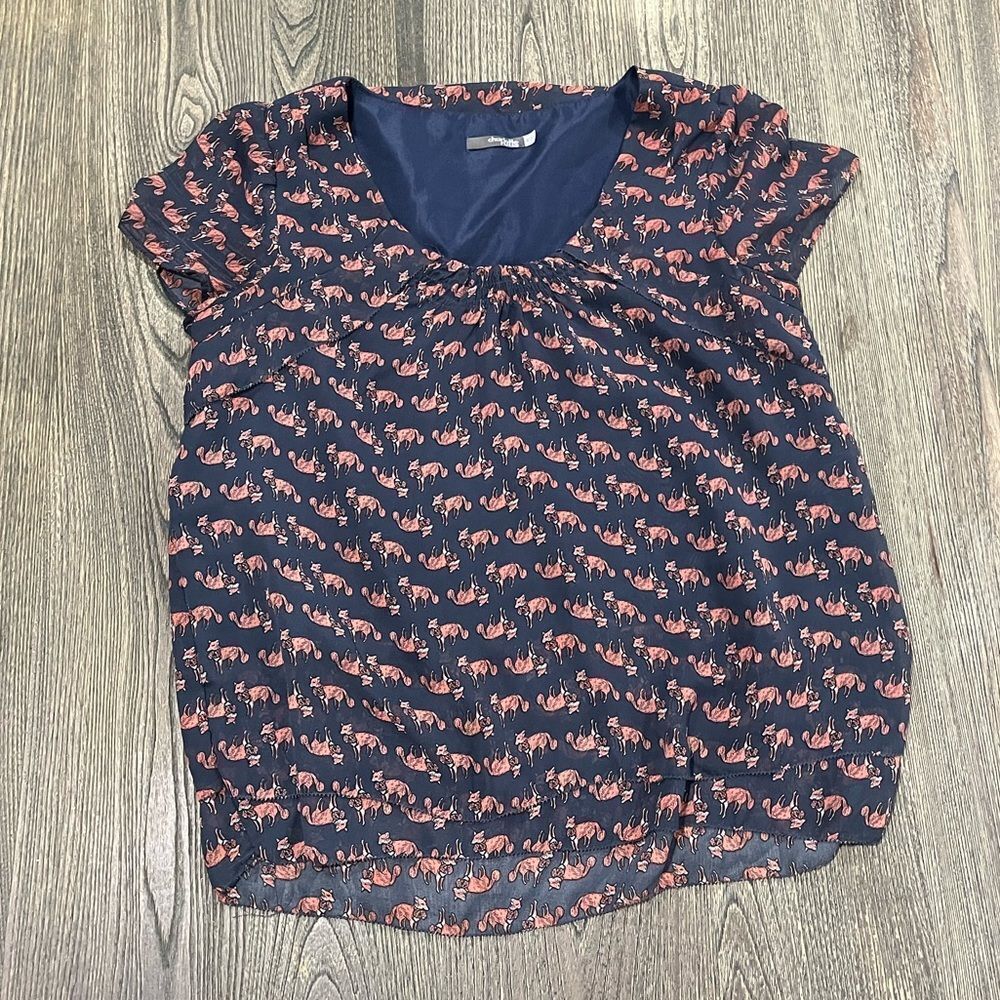 Charlotte Russe Womens Blouse Kitschy Fox Print Short Sleeve Multicolor Size M